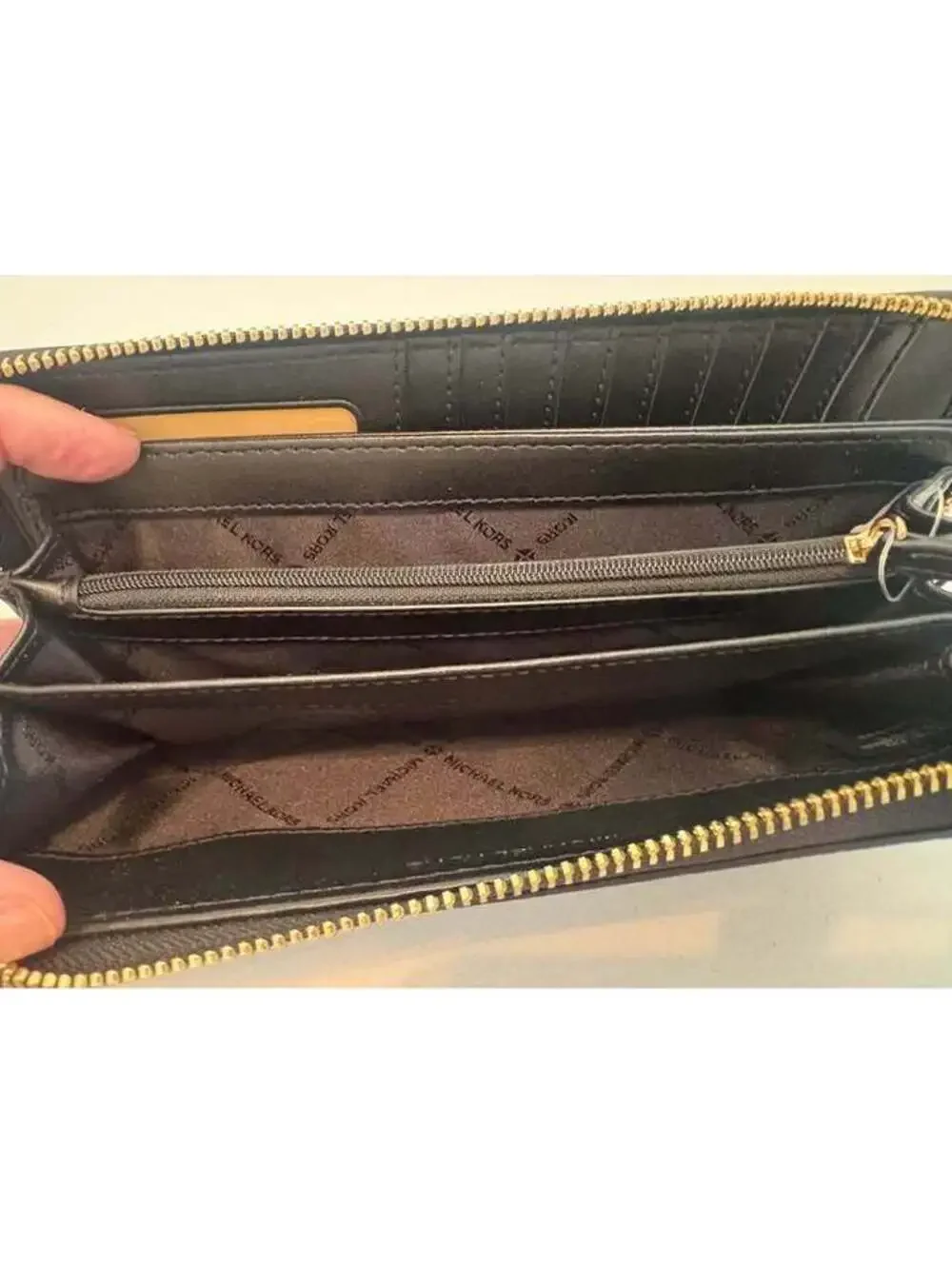 Michael Kors Jet Set Travel Continental Wallet
